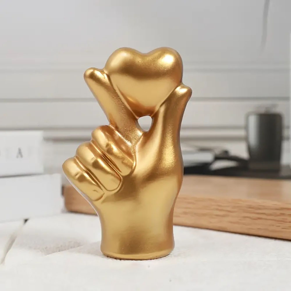Heart Hand Gesture Statues Scu – обзор и цена Home Decor Y2K