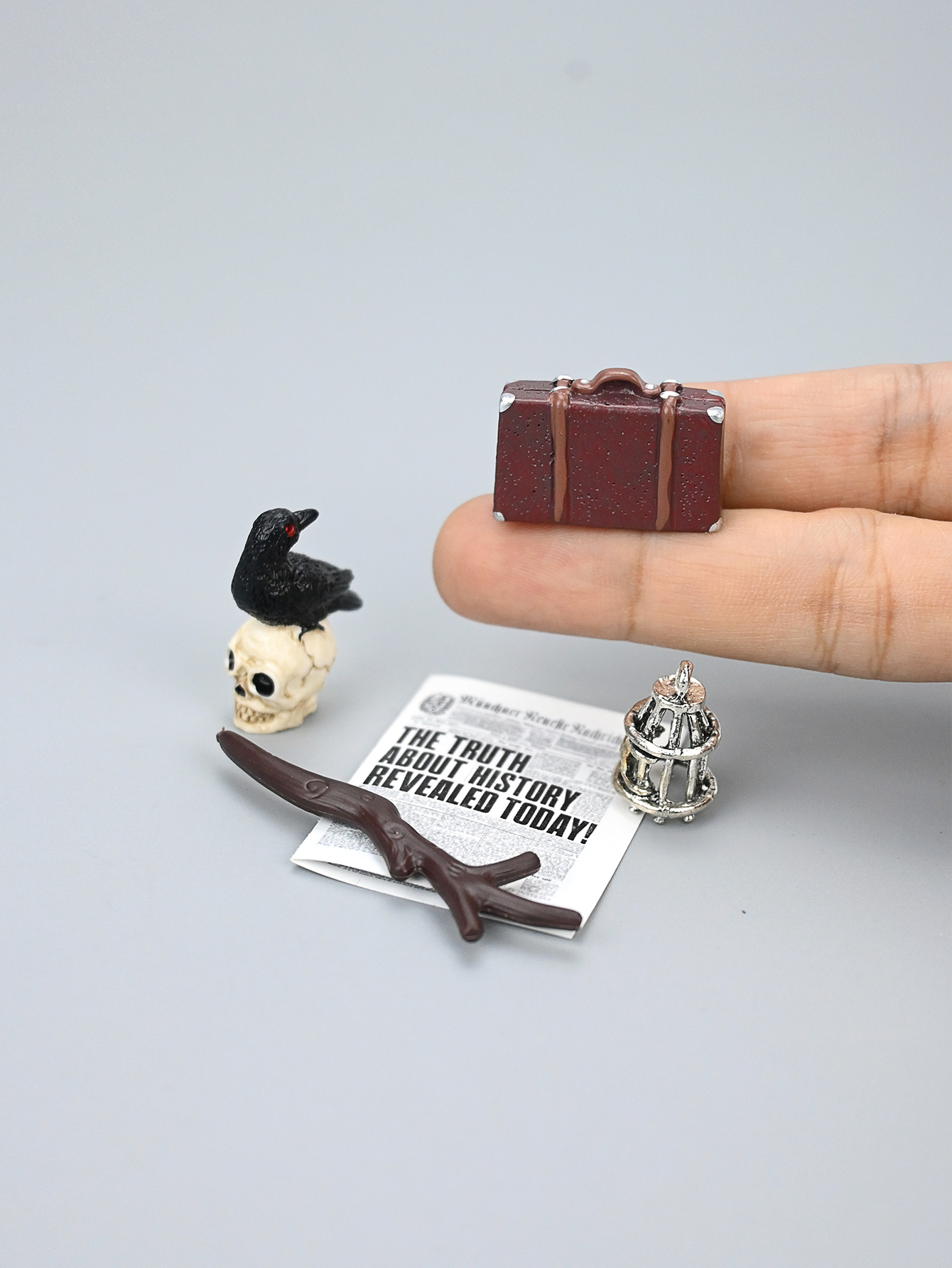 Miniature Academy Luggage Scen – обзор и цена Home Decor Mod